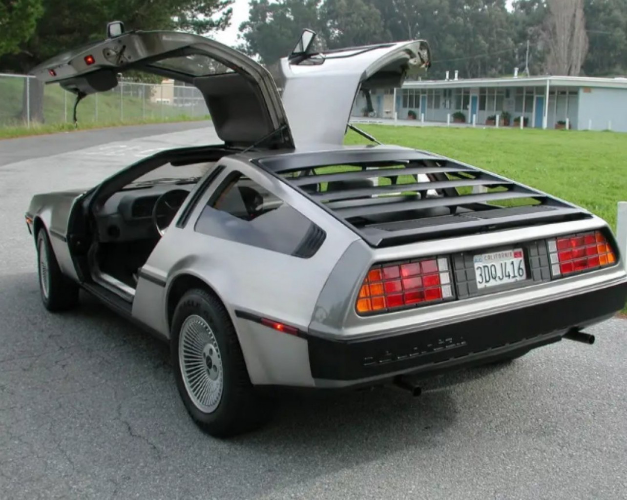 Купить Машину Delorean Dmc 12